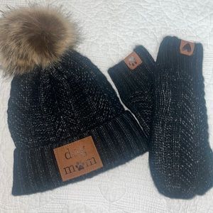 Dog mom hat & gloves set